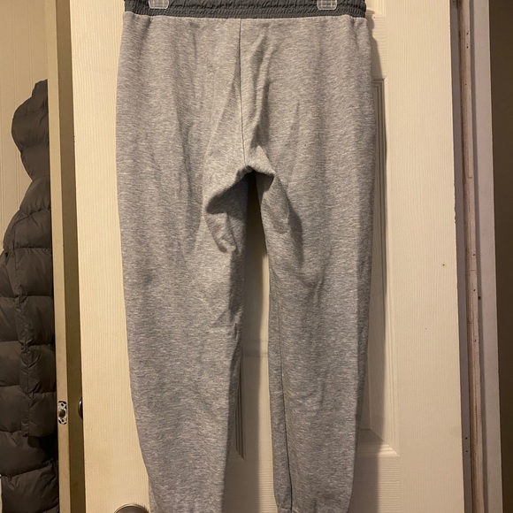 Nike Grey Jogger Sweatpants - Picture 2 of 4